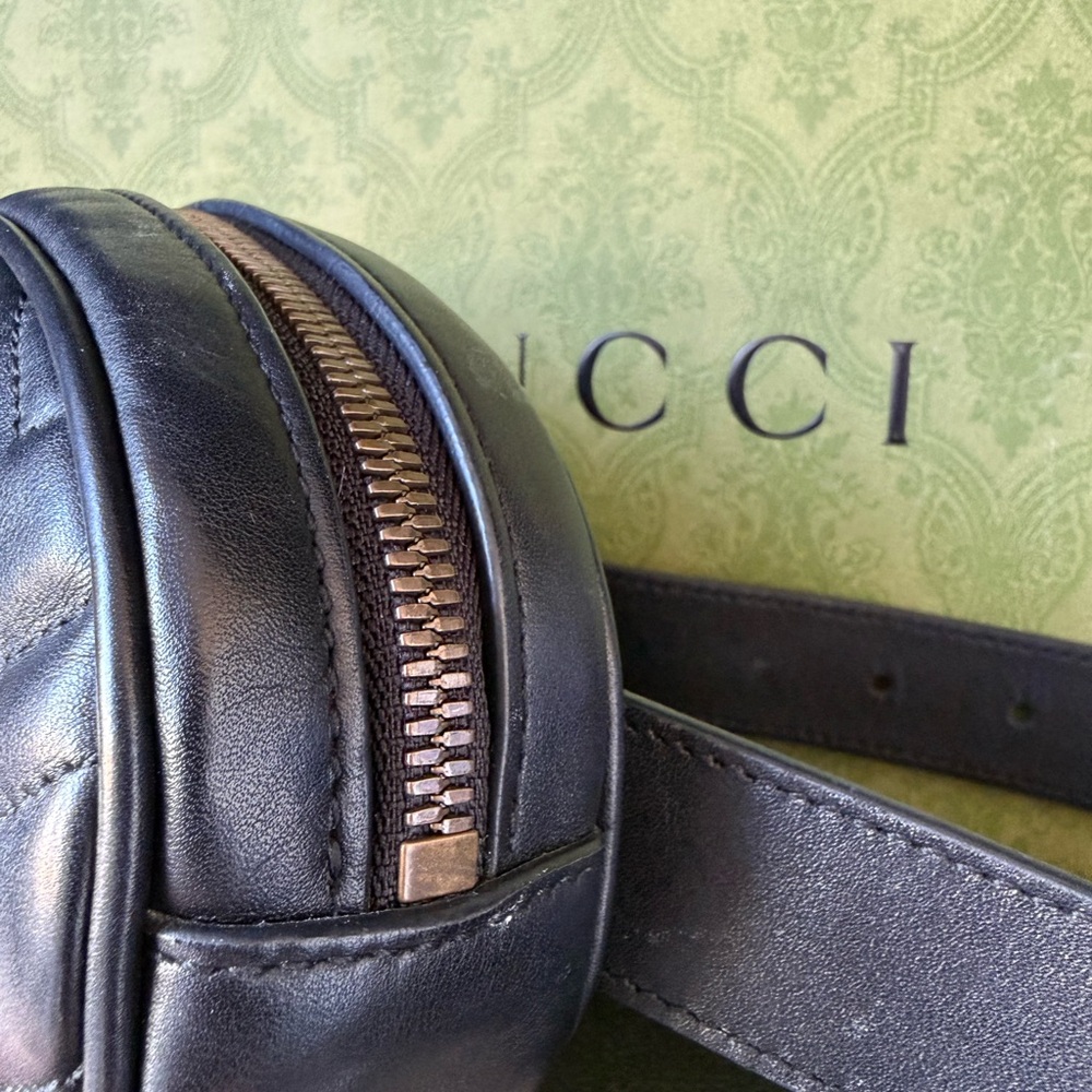 Gucci Marmont Quilted Black Belt Bag with Gold GG - Picture 8 of 12